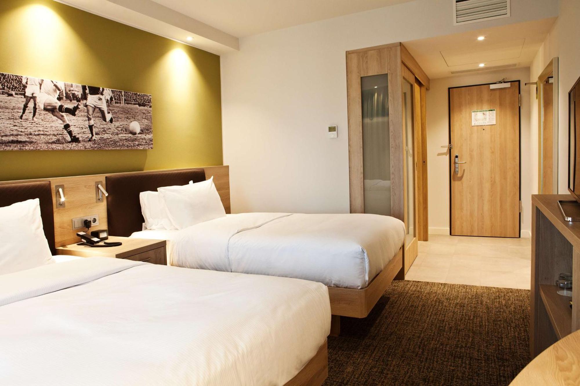 Готель Hampton By Hilton Aachen Tivoli Екстер'єр фото